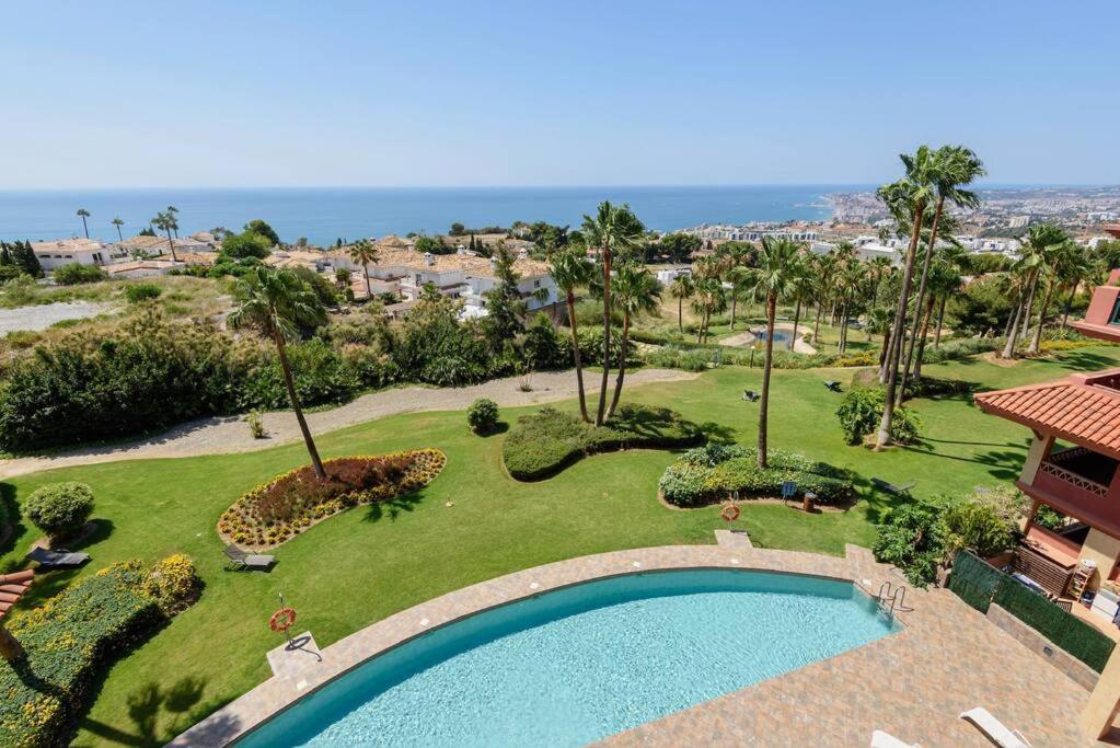 Benalmadena Luxury Apartment Esterno foto